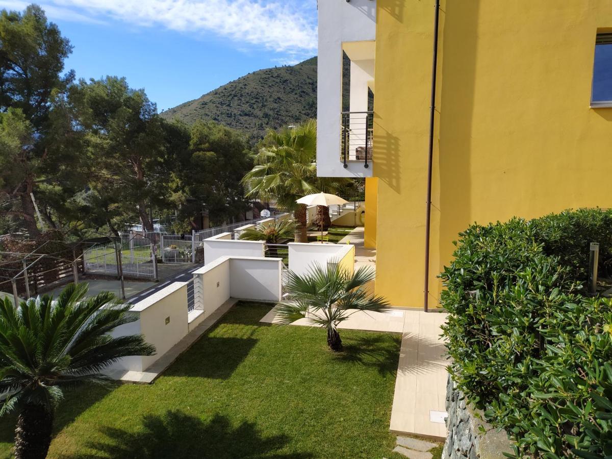 Residenza Ginepri 69 Apartment Bergeggi Exterior photo
