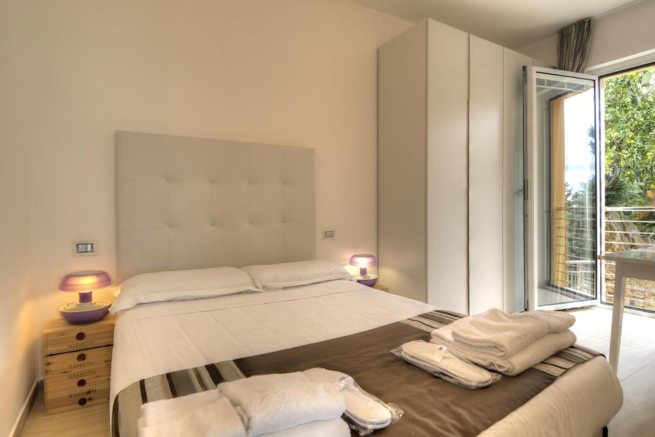 Residenza Ginepri 69 Apartment Bergeggi Exterior photo