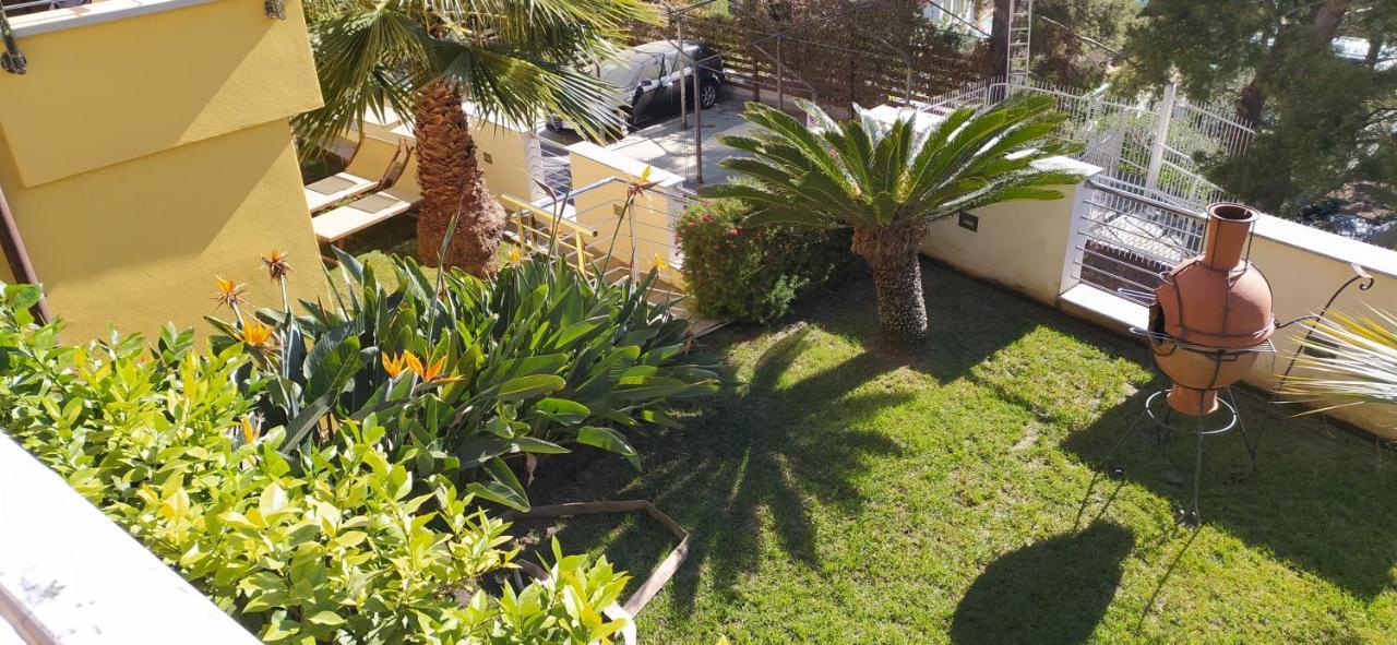 Residenza Ginepri 69 Apartment Bergeggi Exterior photo